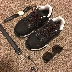 Thick-soled sneakers by Zara